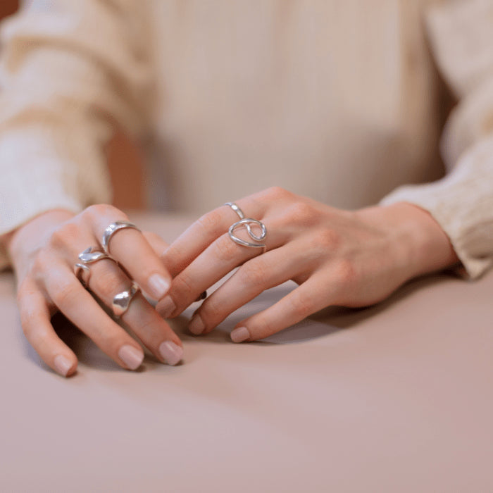 Diamond rings in women hand