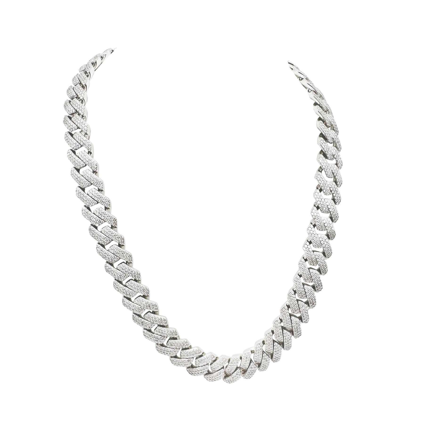 Moissanite Cuban Chain 16mm 32.45 cwt