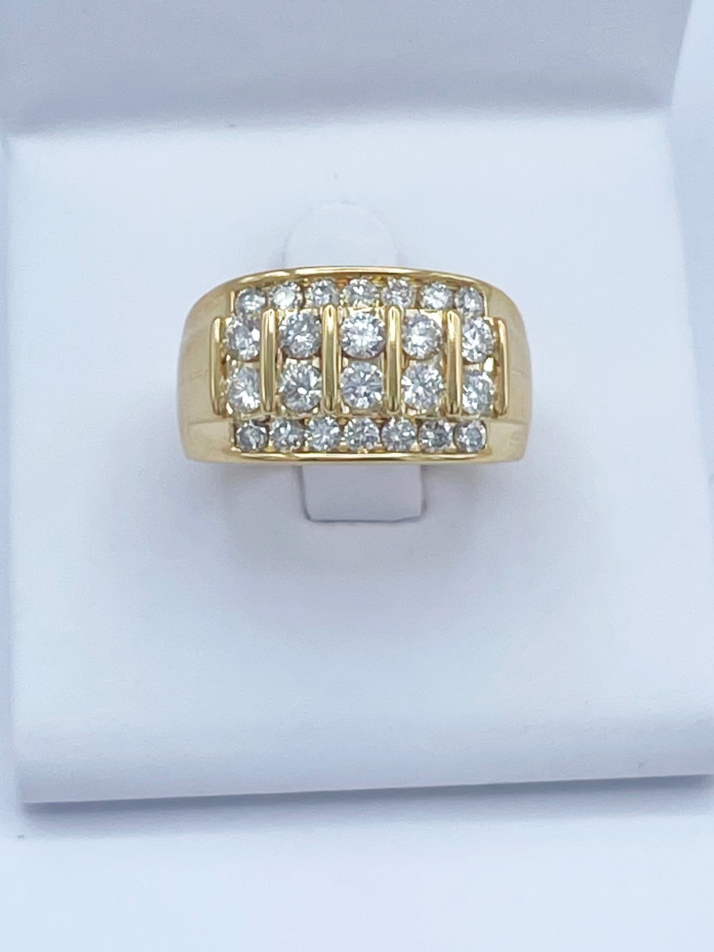 10K Gold 2 Ctw Diamond Ring