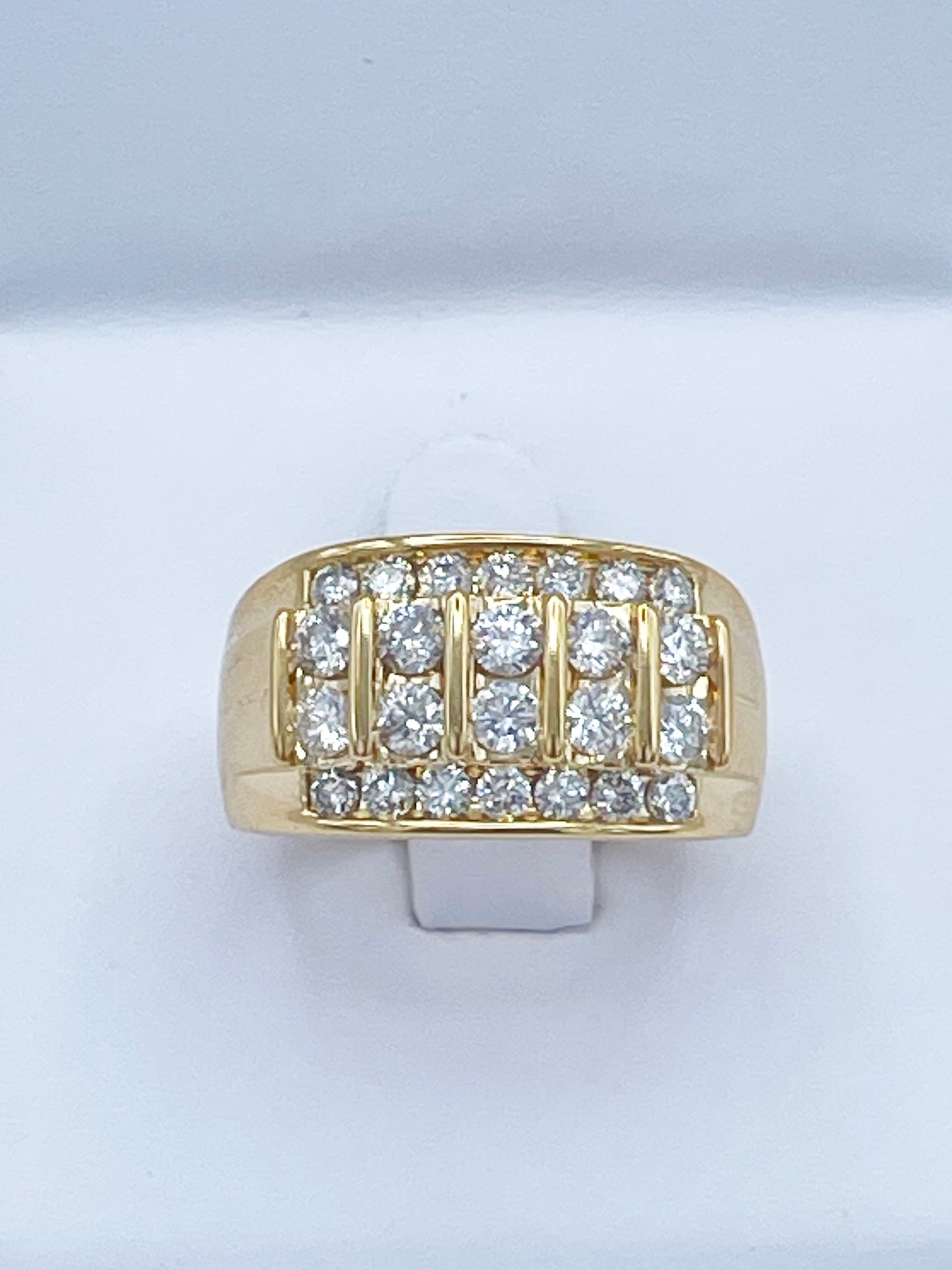 10K Gold 2 Ctw Diamond Ring