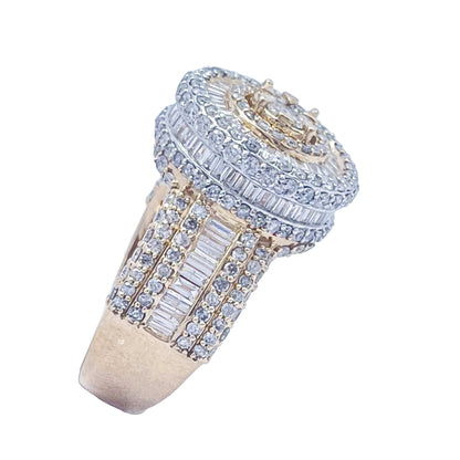 10k Gold 3.14 Ctw Diamond Ring