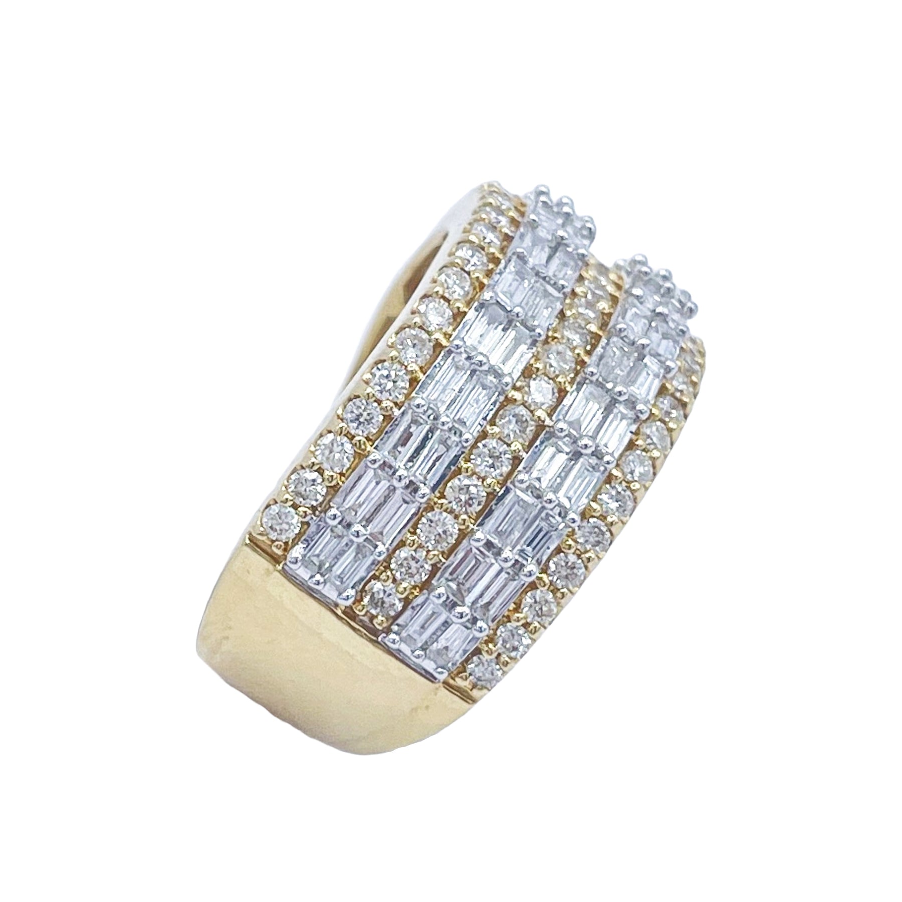 10K Gold 2 Ctw Diamond Ring