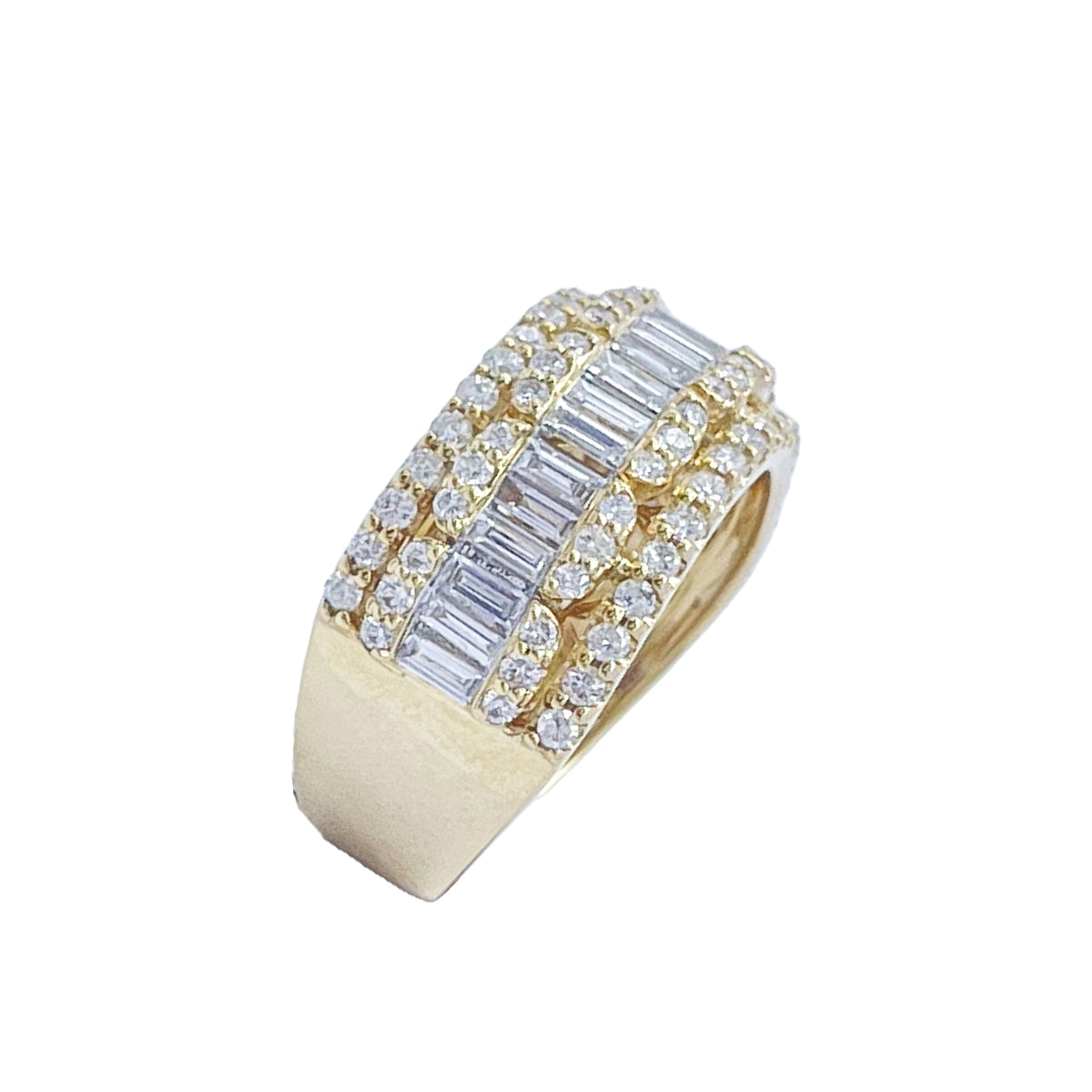 10K Gold 1.86 Ctw Diamond Ring